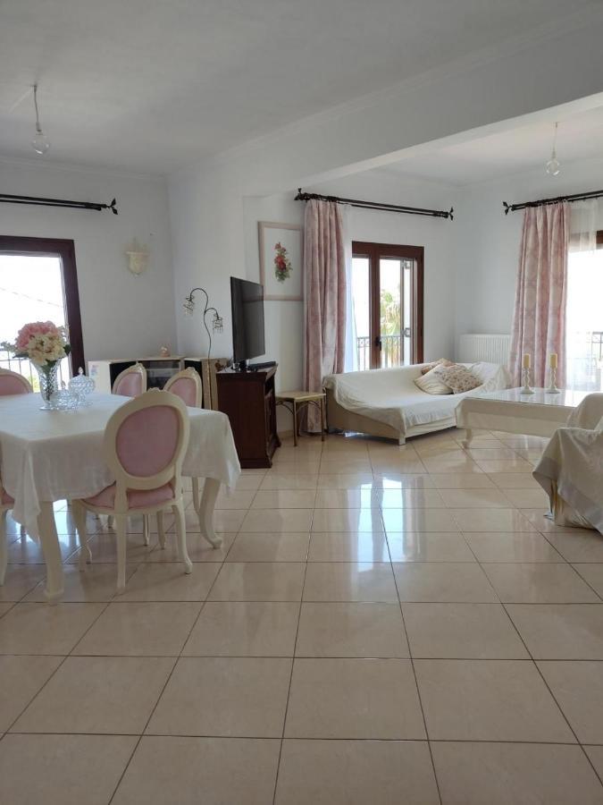 Chrisa'S Beautiful Apartment Chania La Canea Esterno foto
